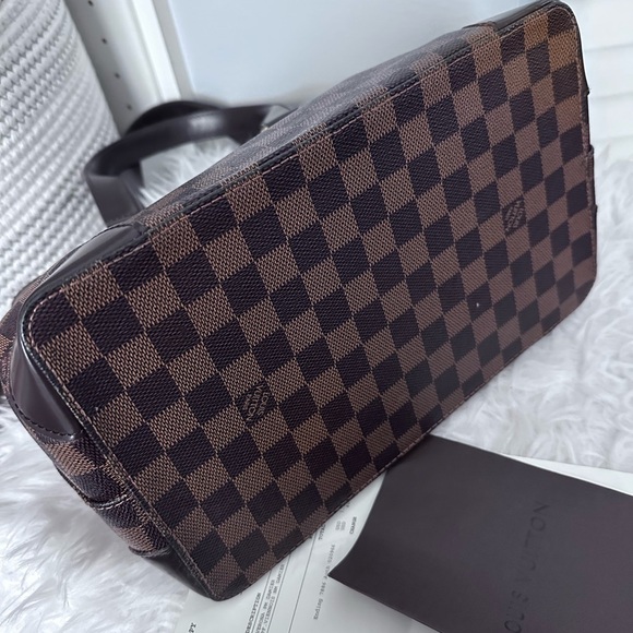 Louis Vuitton Damier Tote Bag - Picture 5 of 14